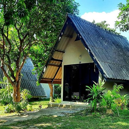 Cashewnut Tree Resort Koh Lanta Exterior photo